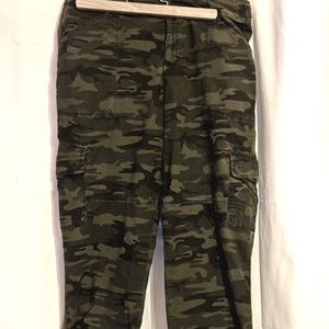 Sanctuary Camo Joggers Size 30 NWOT